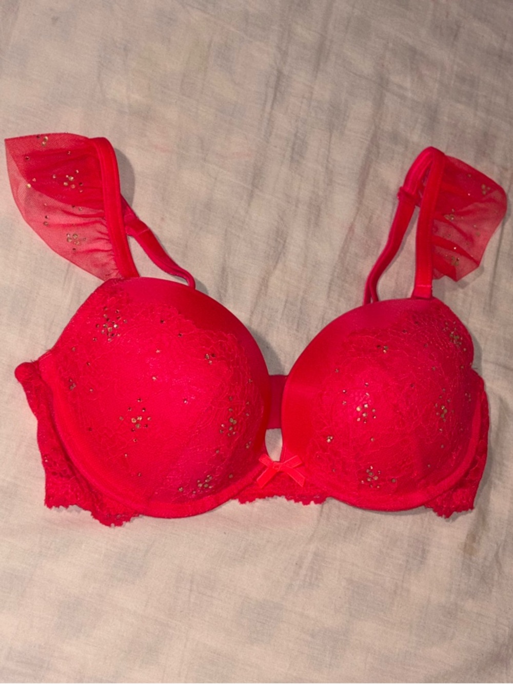 NEVER WORN Victoria's Secret Red Lace Push-Up Bra with Rhinestones